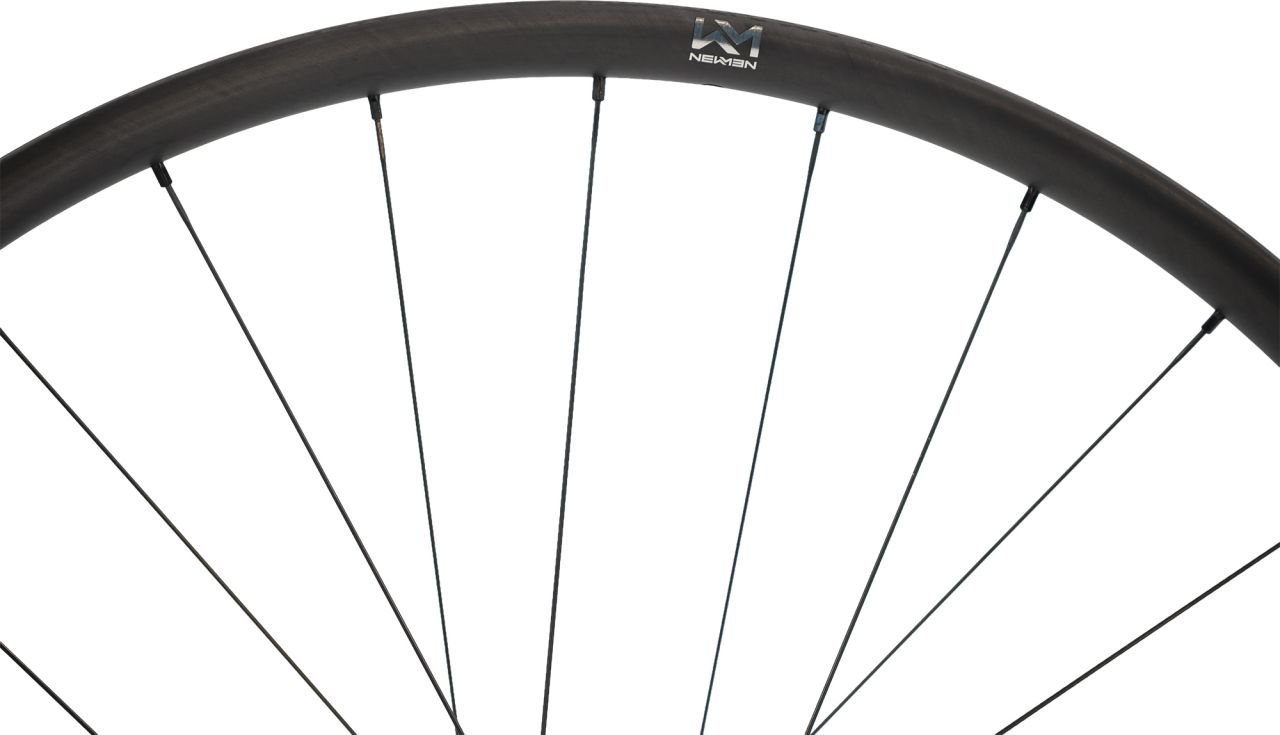 Newmen Phase 30 light 29" CL 15x110 FADE Carbon Vorderrad TOP-DEAL – Bild 3